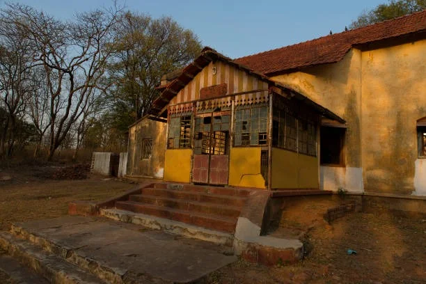A Death in the Gunj Film Poster Backdrop